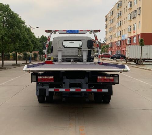 程力威牌CLW5081TQZH6型清障車